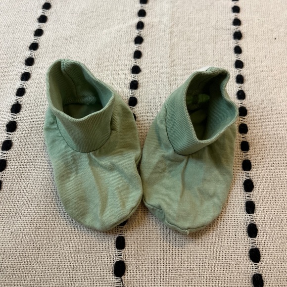 2x baby booties - Picture 2 of 10